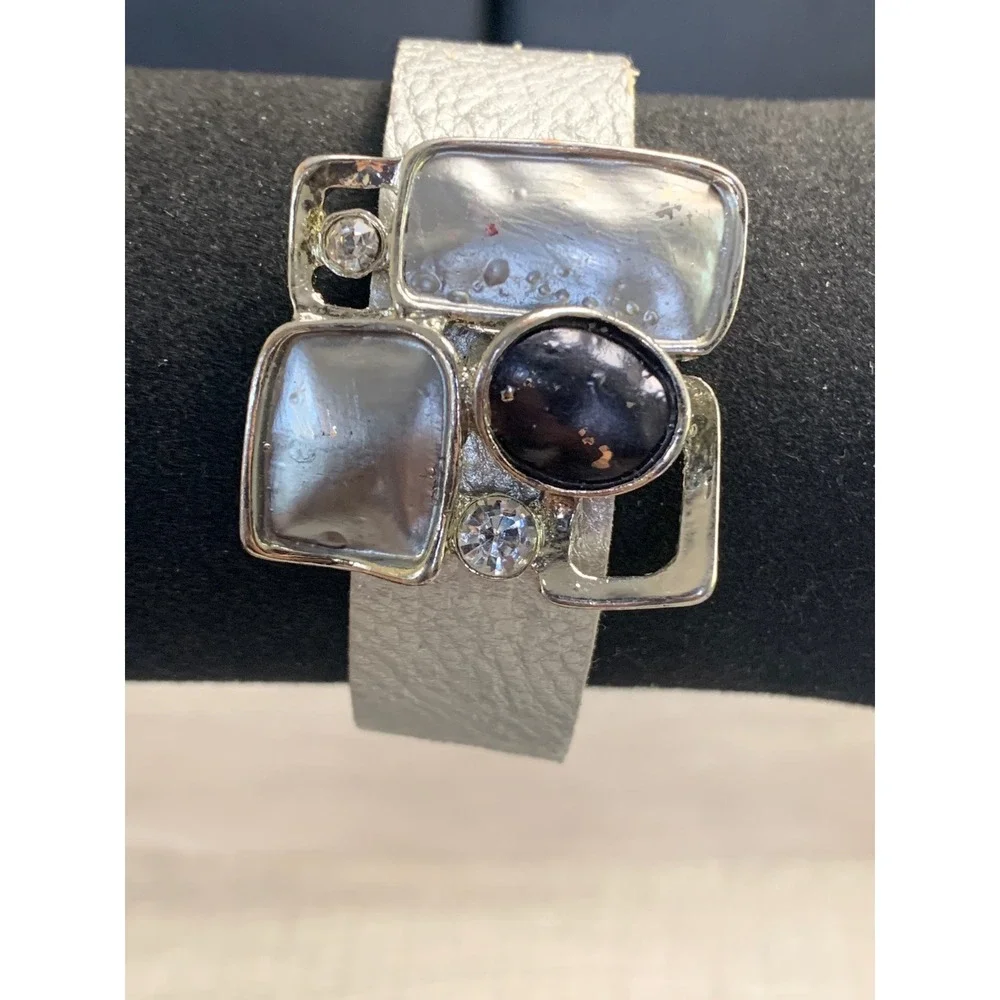 Silver Metallic Leather Cuff Bracelet Geometric Magnetic Clasp Rhinestone 4518